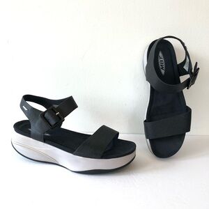 MBT Manni 2 Black Nappa Sandals
